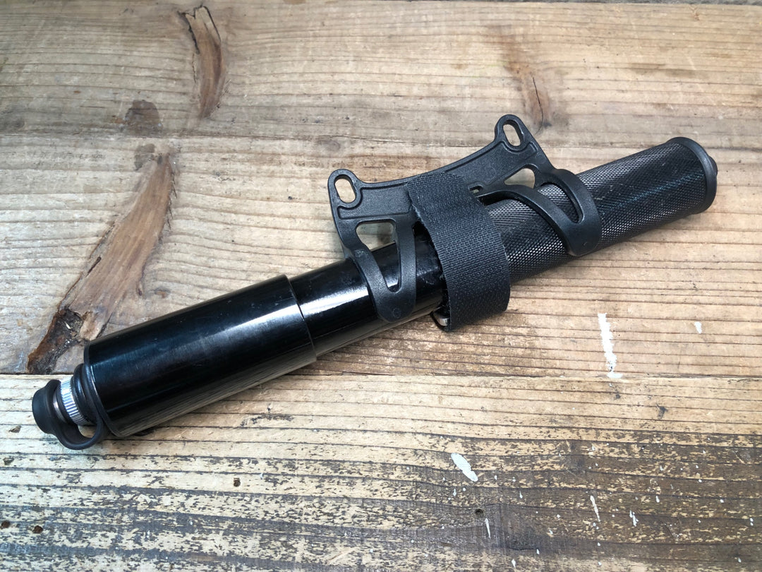 JG844 レザイン LEZYNE グリップドライブ GRIP DRIVE HV 携帯ポンプ 空気入れ 黒