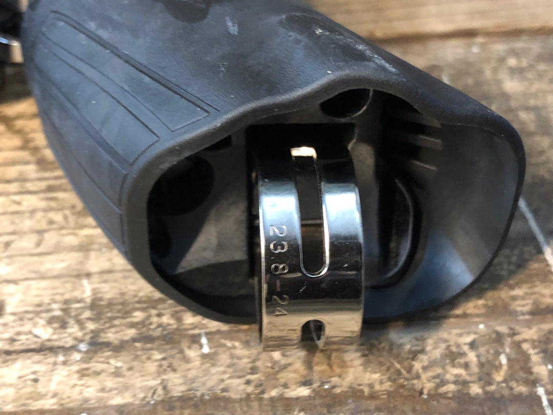 JR337 シマノ SHIMANO アルテグラ ULTEGRA ST-R8000-R STIレバー 11S 右