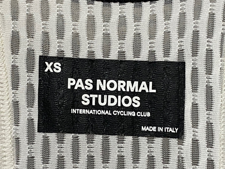 KJ272 パスノーマルスタジオ PAS NORMAL STUDIOS Mechanism Bibs ビブショーツ ライトブラウン XS