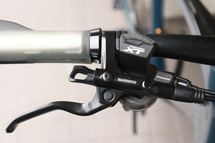 トレック TREK FX SPORT 4 CARBON 2024モデル Mサイズ シマノ XT M8000 MIX 11S カーボン クロスバイク 【横浜店】