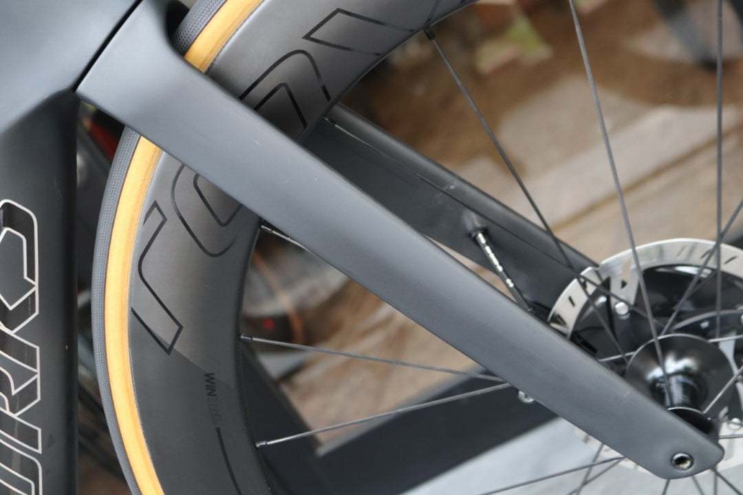 スペシャライズド SPECIALIZED ヴェンジ S-WORKS VENGE 2019モデル 54サイズ シマノ デュラエース R9170 Di2 MIX 11S カーボン ロードバイク 【東京南麻布店】