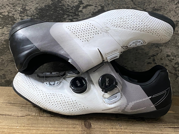KH963 シマノ SHIMANO RC7 SHRC702M WIDE ビンディングシューズ 3穴 BOA 白 黒 EU43 ※右に僅かな穴有