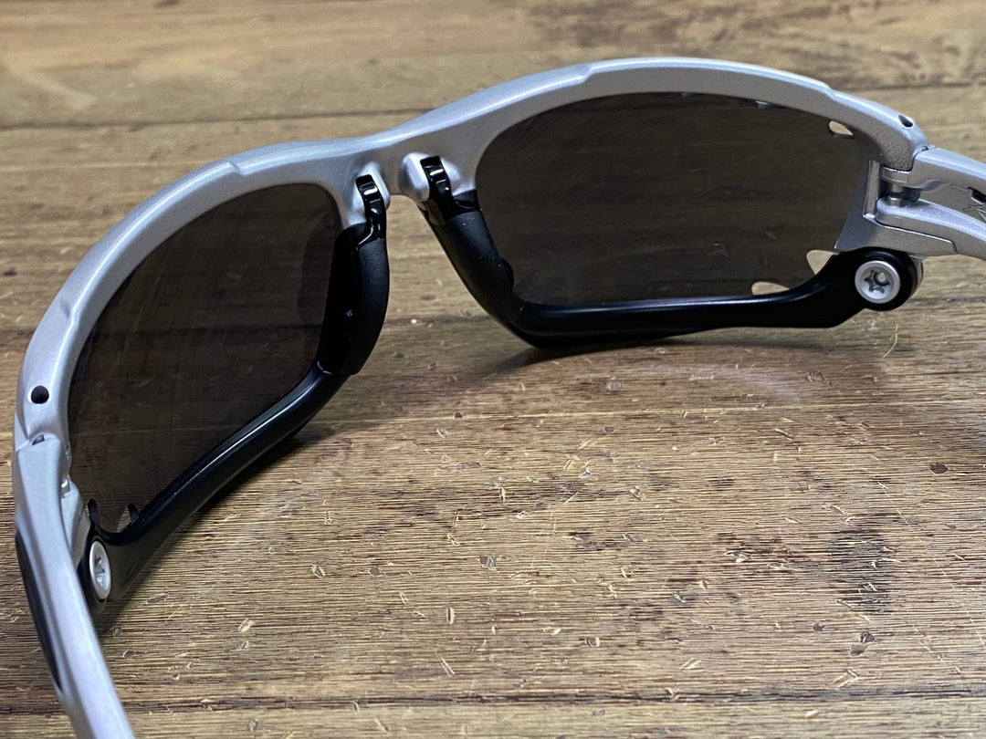 JN144 オークリー OAKLEY Racing Jacket サングラス アイウェア 黒 グレー レンズブラック