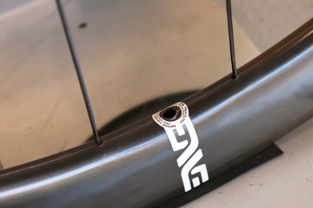 エンヴィ ENVE ファウンデーション Foundation 45 フックレス カーボン チューブレスレディ ディスク ホイールセット シマノ11/12s 【千葉店】