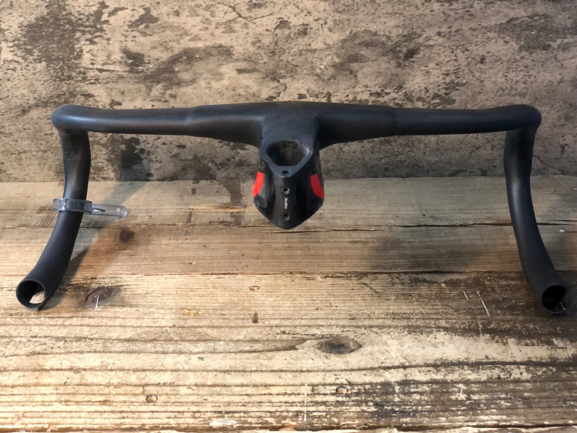 Most Talon ultra 一体型ハンドル　外外420mm 100mm TALON ULTRA LIGHT INTEGRATED HANDLEBAR｜ ピナレロ