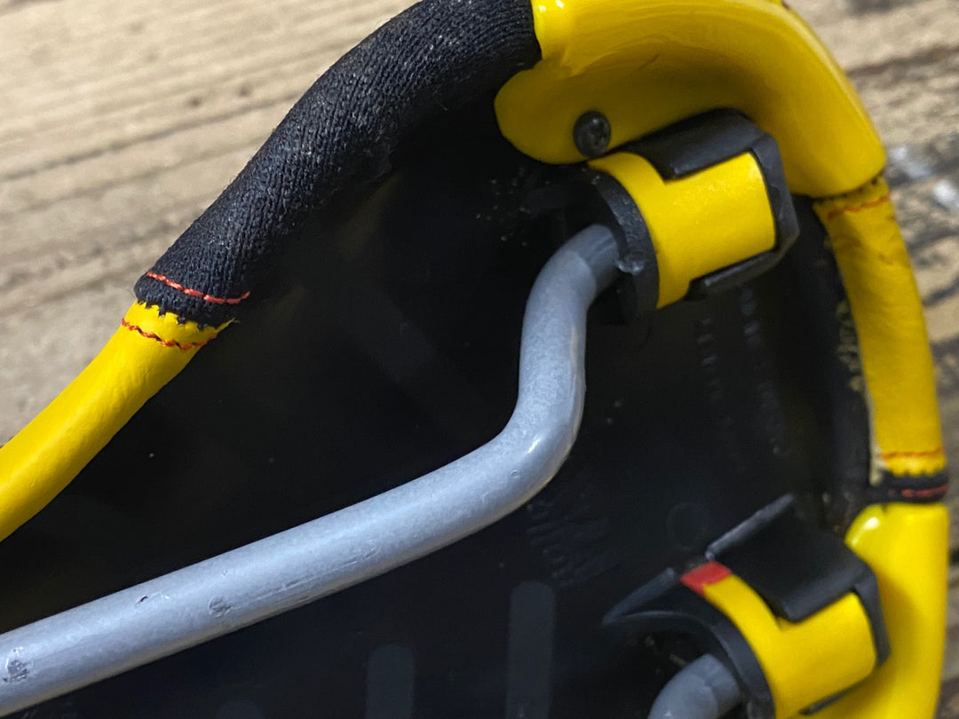 KJ650 セライタリア SELLE ITALIA TRIMATIC サドル MANGANESEレール 黄