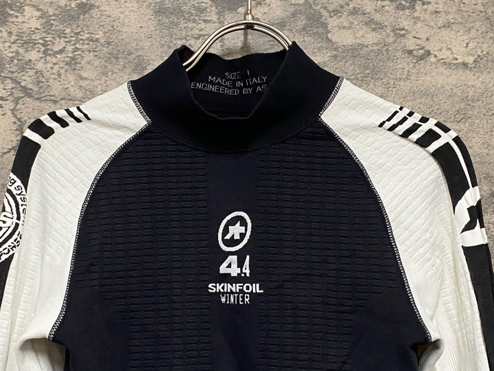 KF640 アソス assos SKINFOIL 4.4 長袖 ベースレイヤー インナー 白 1