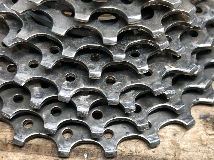 IN323 シマノ SHIMANO 105 CS-5600 スプロケット 10s 12-25T