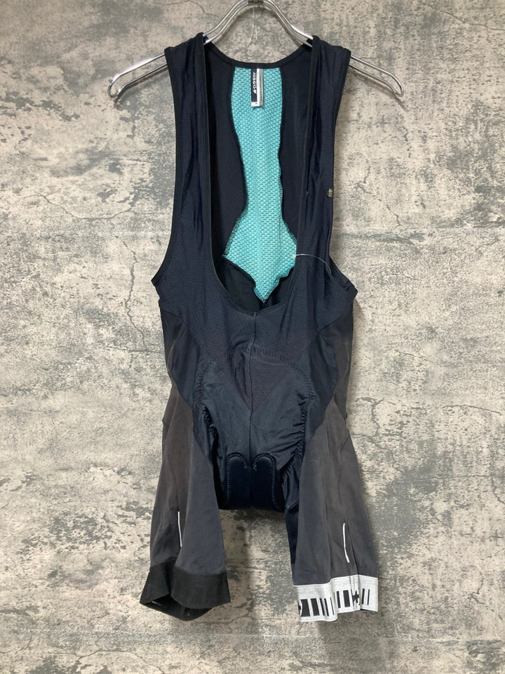 JQ955 アソス ASSOS Fi.13_S5 ビブショーツ 黒 M ※日焼け