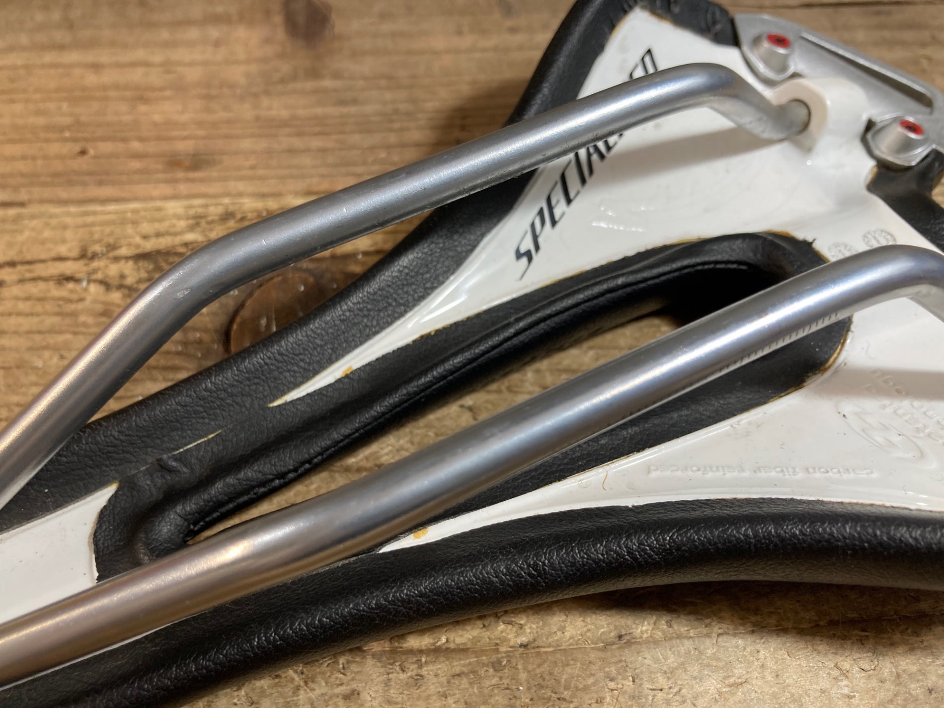 KA971 スペシャライズド SPECIALIZED Toupe BG GEL サドル 黒 143mm