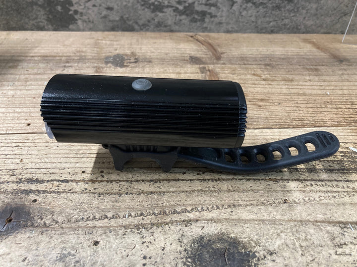JV298 レザイン LEZYNE SUPER DRIVE 1250 XXL フロントライト
