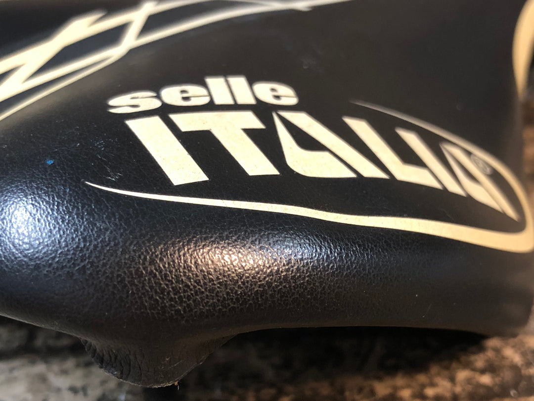 JS714 セライタリア SELLE ITALIA SLR Team Edition サドル 黒白 カーボンレール