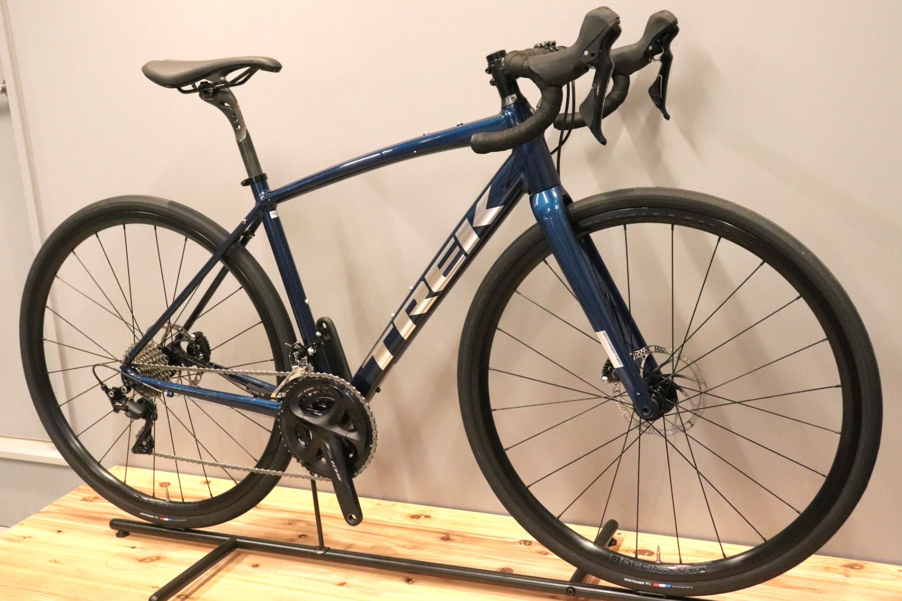 TREK DOMANE AL2 R7000 105 52サイズ トレック TREK ドマーネ DOMANE AL2 DISC 2021モデル 52サイズ シマノ