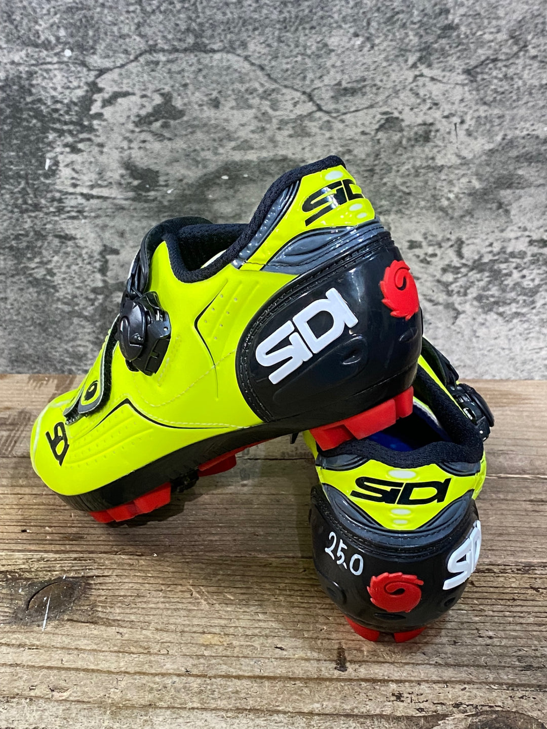 KG411 シディ SIDI TRACE MTB ビンディングシューズ 2穴 蛍光イエロー EU40 ※ペン字あり