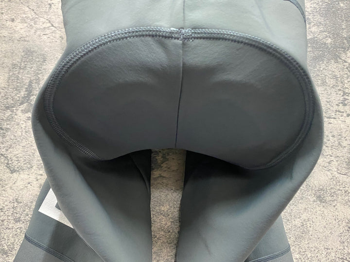KB877 パスノーマルスタジオ PAS NORMAL STUDIOS Mechanism Thermal Bib Shorts ビブショーツ グレー M 裏起毛