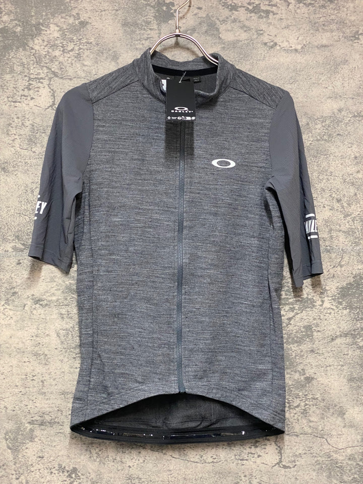 JY857 オークリー OAKLEY OFF GRID JERSEY 半袖 サイクルジャージ グレー M