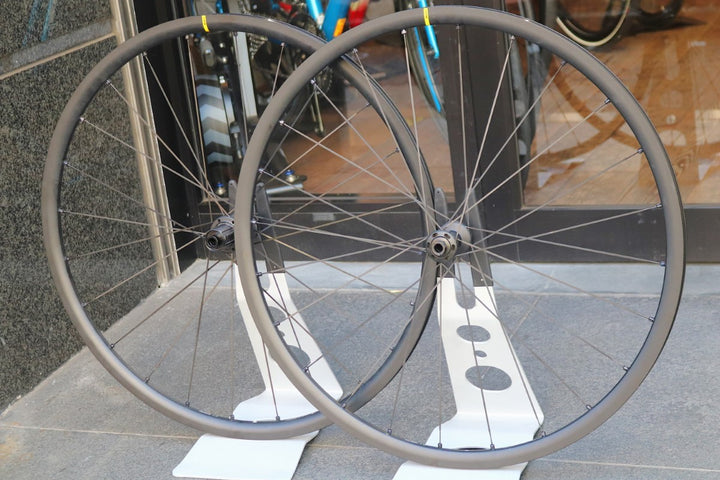 マヴィック MAVIC キシリウム ディスク KSYRIUM S DISC アルミ チューブレス ホイールセット シマノ 12/11S ワイドリム 19C 【東京南麻布店】