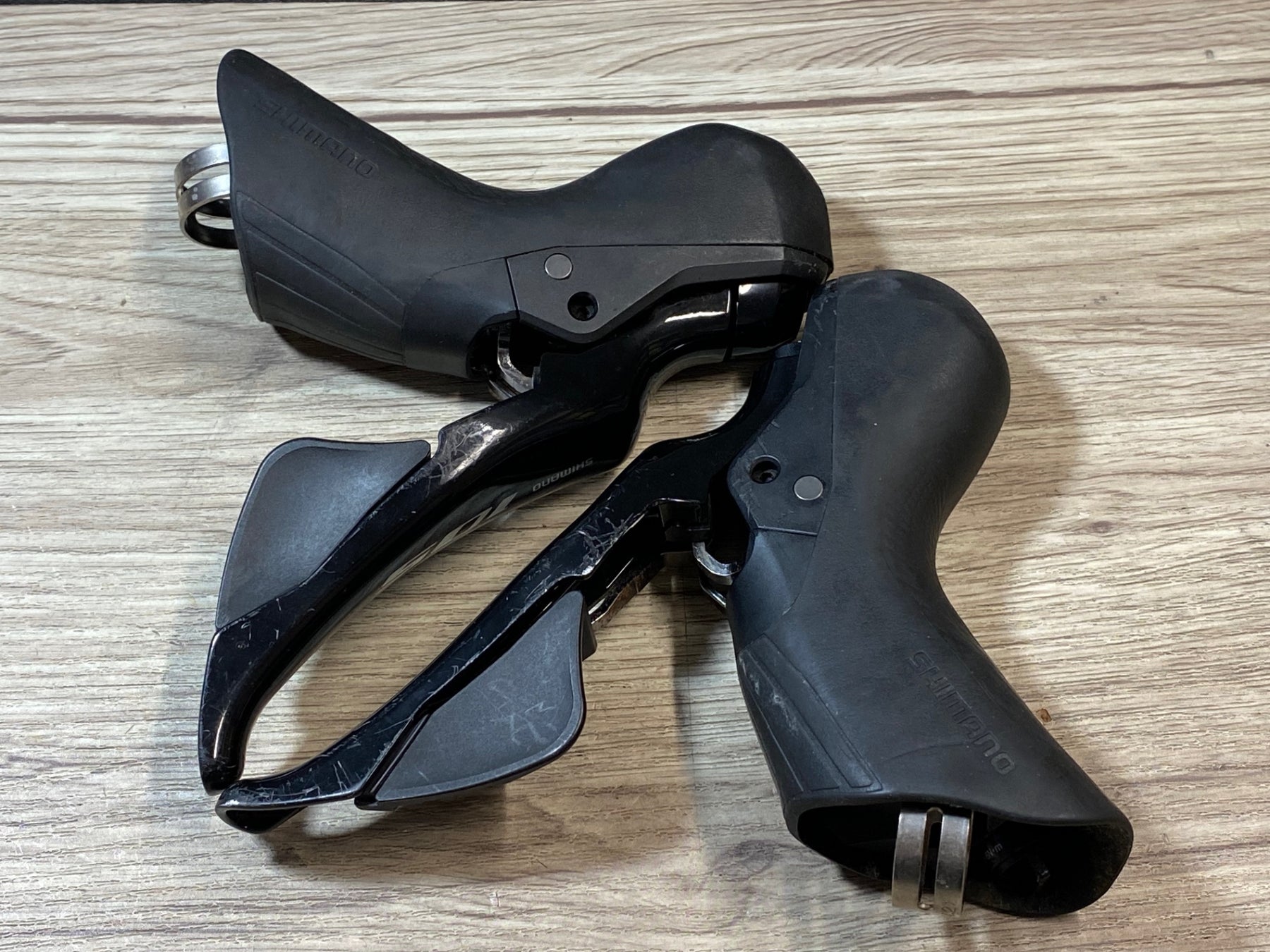 JP473 シマノ SHIMANO 105 ST-R7025 STIレバー 2x11S 油圧 DISC ※左