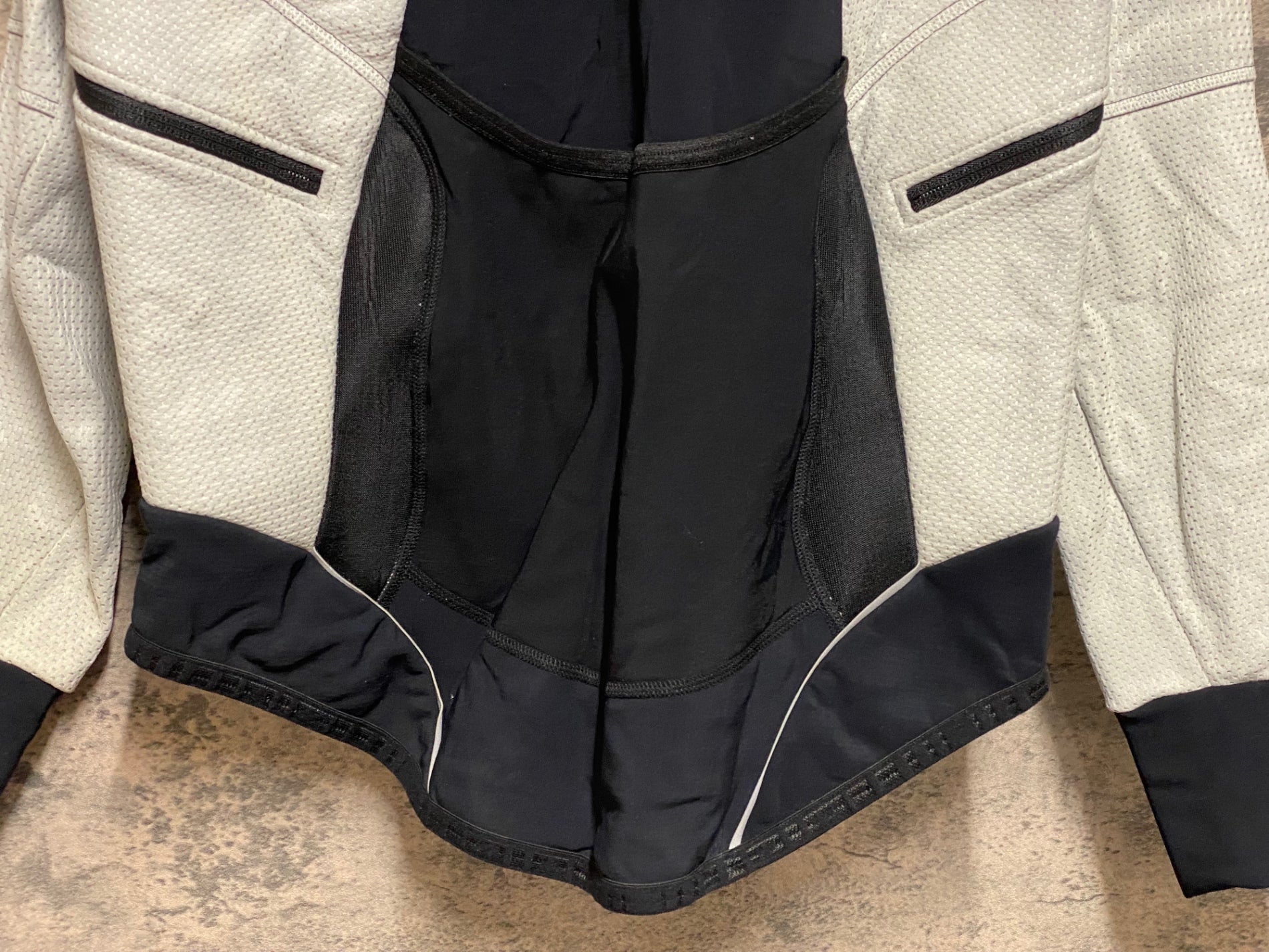 JQ188 アソス assos AIR BLOCK 851 winter plus 長袖サイクル