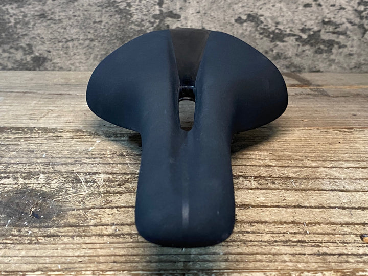 JG149 フィジーク fizik アンタレス ANTARES R1 OPEN サドル 140mm 黒 BRAIDED