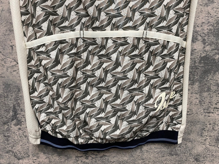 JY811 イザドア Isadore ALTERNATIVE ジレ サイクルベスト 総柄 XS