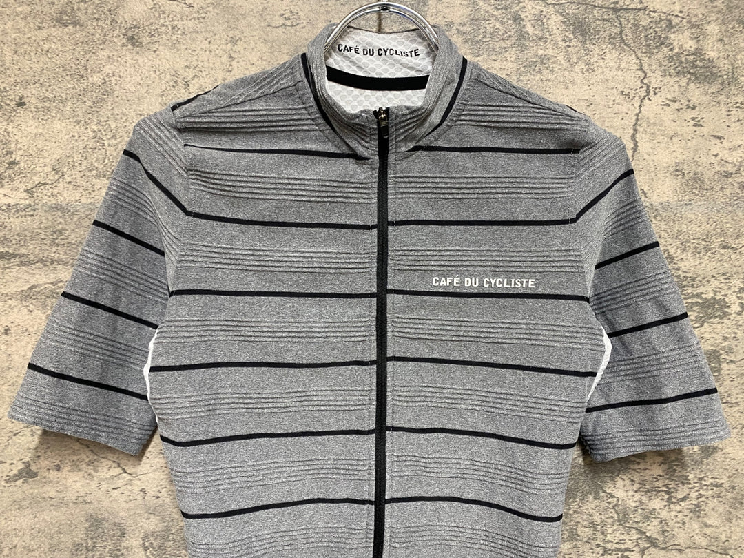 KS044 カフェドシクリステ CAFE DU CYCLISTE FRANCINE Man 半袖 サイクルジャージ グレー ボーダー S