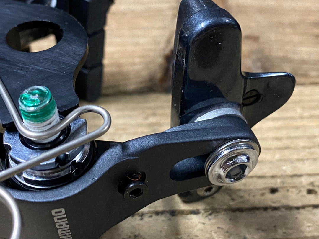KH335 シマノ SHIMANO アルテグラ ULTEGRA BR-R8010-RS リア ダイレクトマウント キャリパーブレーキ