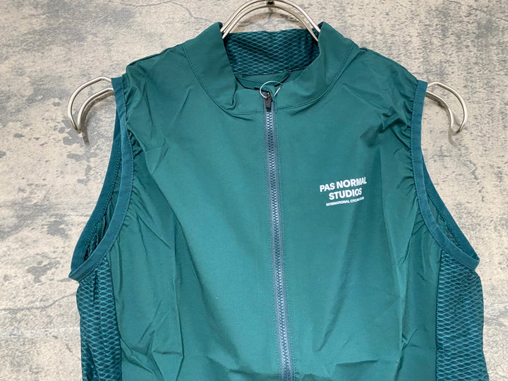 JY626 パスノーマルスタジオ PAS NORMAL STUDIOS MENS STOW AWAY GILET ジレ サイクルベスト 緑 L 未使用
