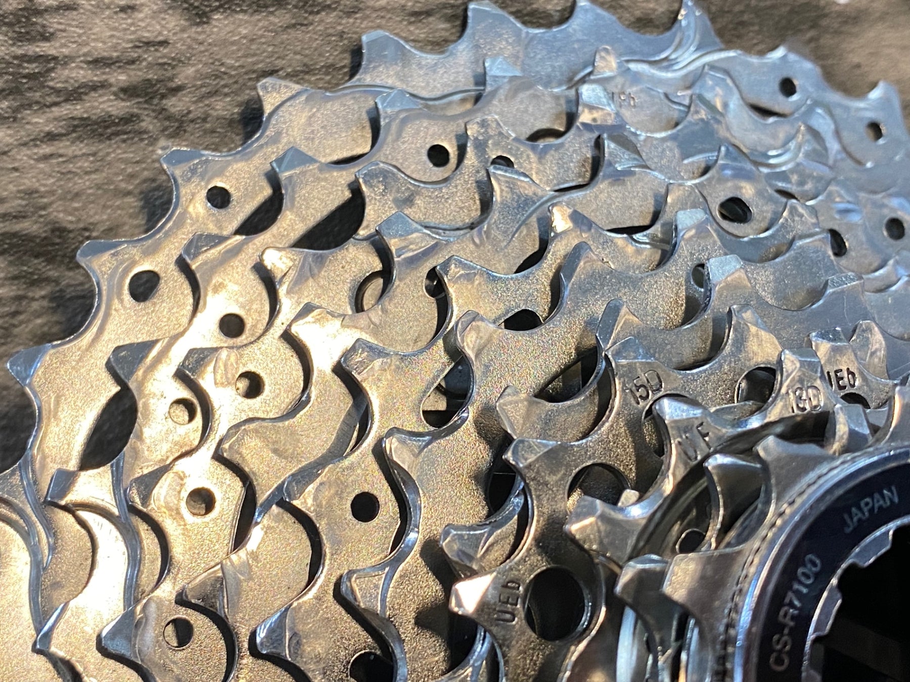 JP227 シマノ SHIMANO 105 CS-R7100 スプロケット 12s 11-34T – BICI