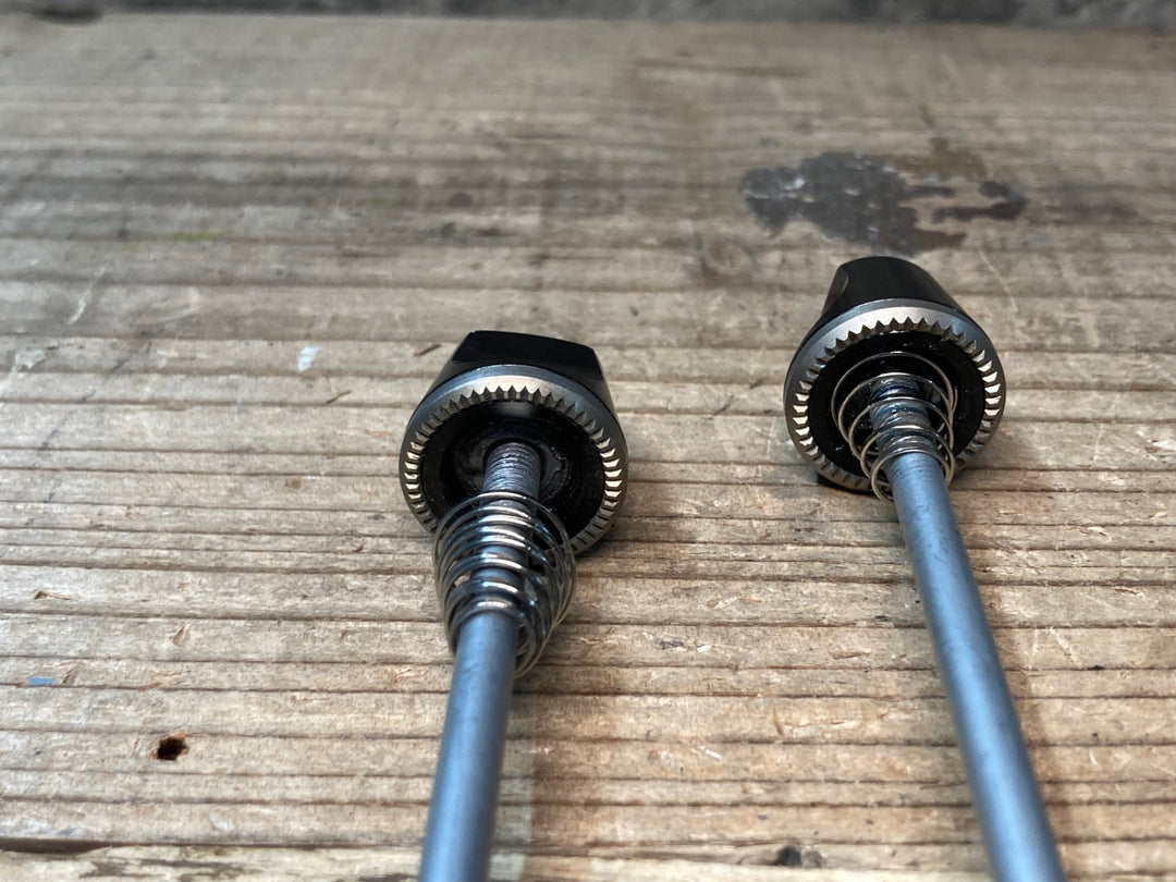 JF574 DT SWISS RWS スキュワー クイックリリース 100mm/130mm ロード用 スチールシャフト 前後セット