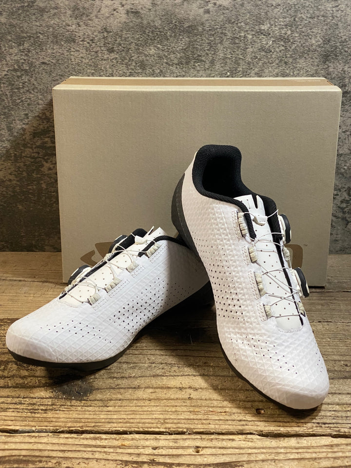 KD176 ジロ GIRO REGIME ビンディングシューズ 白 EU43.5 SPD-SL