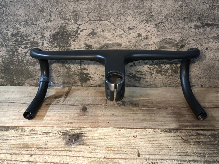 JT486 ボントレガー BONTRAGER AEOLUS RSL カーボン ドロップハンドル ※クラック、削れのためジャンク