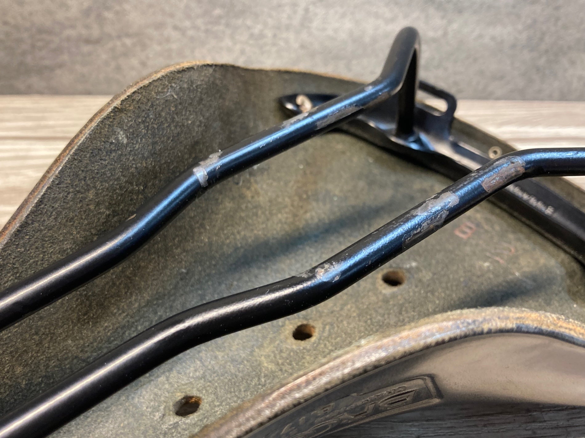 JJ695 ブルックス BROOKS B17 サドル 黒 – BICI AMORE ONLINE STORE