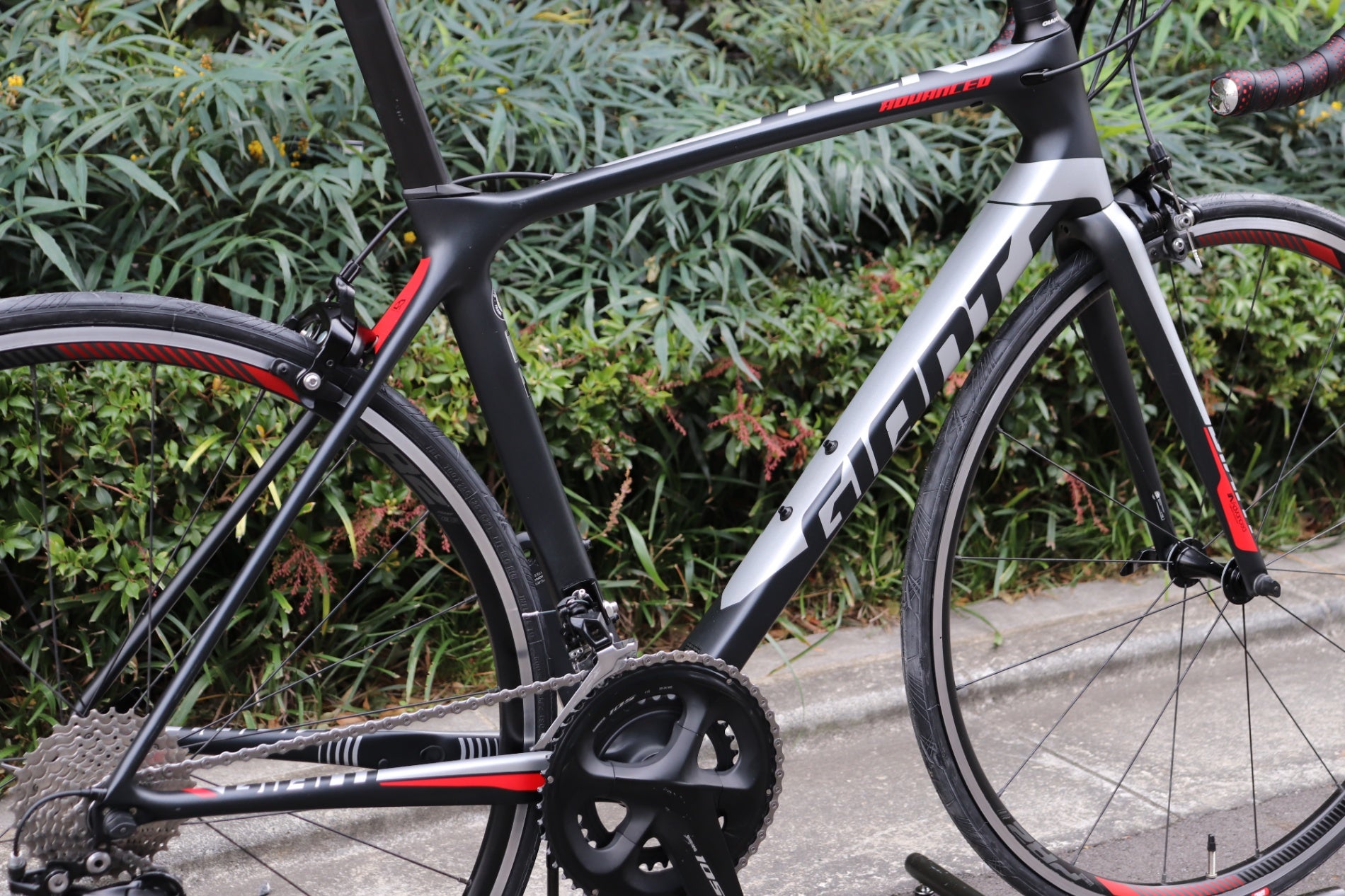 ジャイアント GIANT TCR ADVANCED 2 2019 Mサイズ シマノ 105 R7000