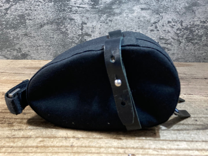 KD515 ブルックス BROOKS Isle Of Wight Saddle Bag サドルバッグ 黒
