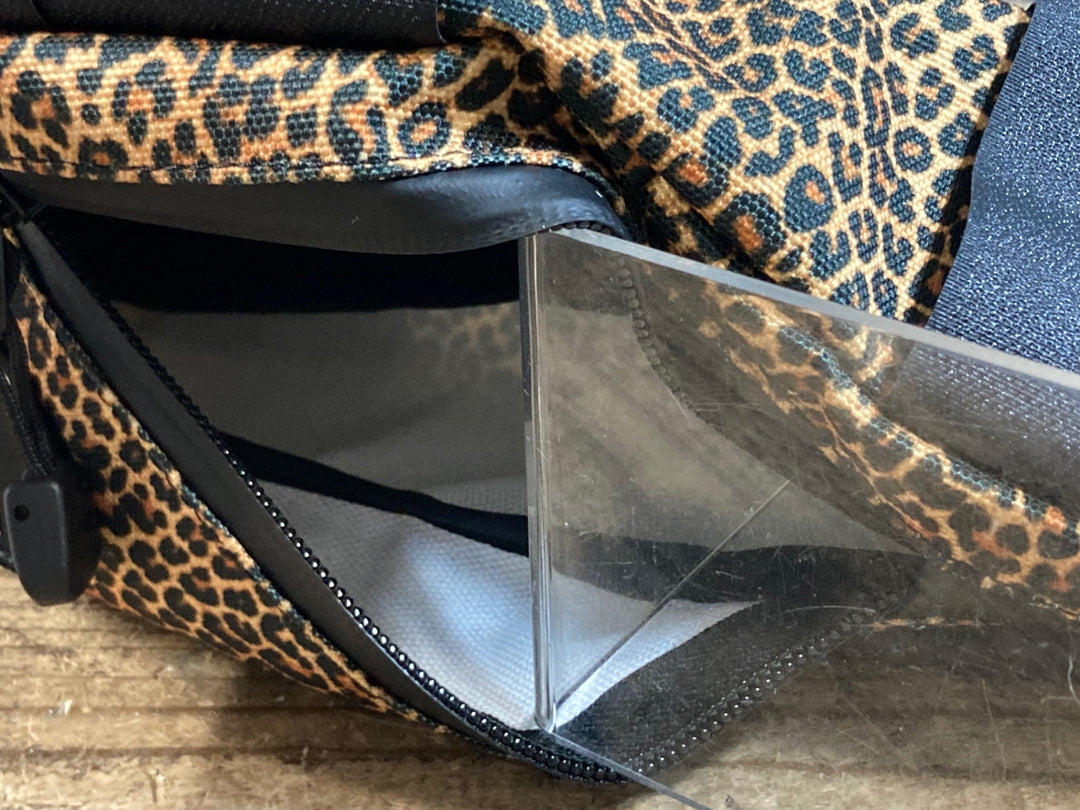 KE456 フェアウェザー FAIRWEATHER コーナーバッグ CORNER BAG フレームバッグ 豹柄