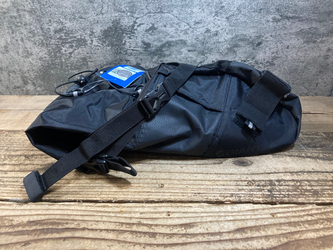 KF704 ジャイアント GIANT SCOUT SEAT BAG サドルバッグ 黒