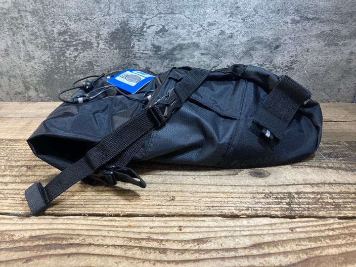 KF704 ジャイアント GIANT SCOUT SEAT BAG サドルバッグ 黒
