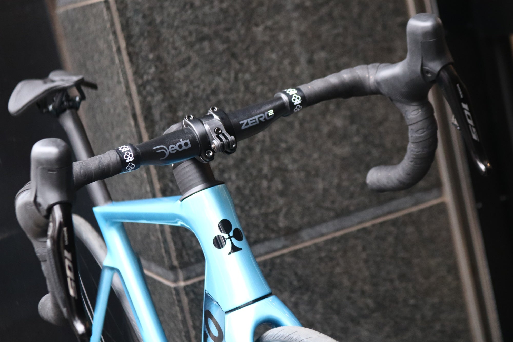 COLNAGO V4 フレームセット+ハンドル＋bb 485sサイズ コルナゴ COLNAGO V4 2024モデル 485Sサイズ シマノ 105 R7170 Di2 12S