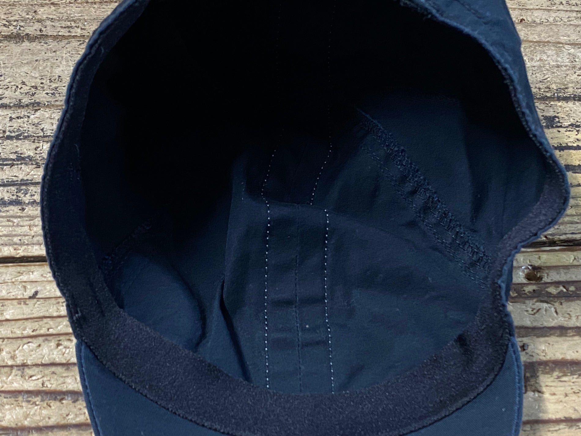 KB064 ラファ Rapha CAP Ⅱ サイクルキャップ 黒 M-L ※擦れ – BICI