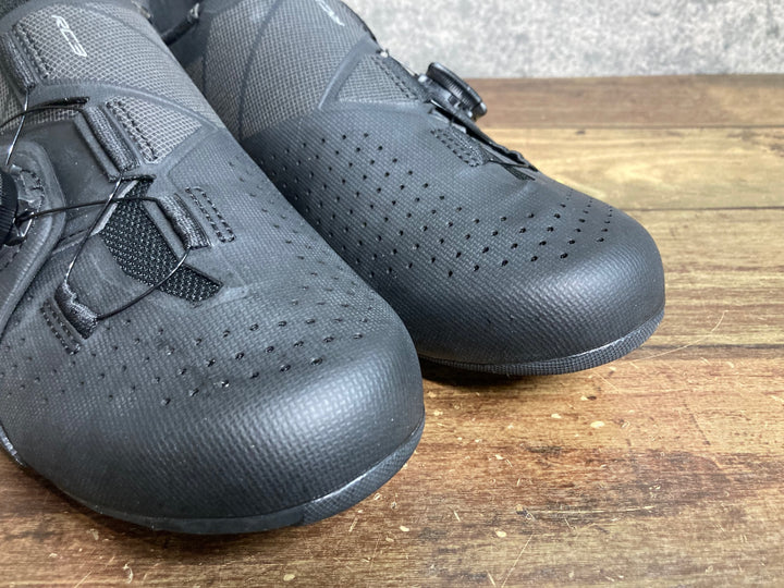 JZ983 シマノ SHIMANO RC3 SH-RC300M ビンディングシューズ 黒 EU43