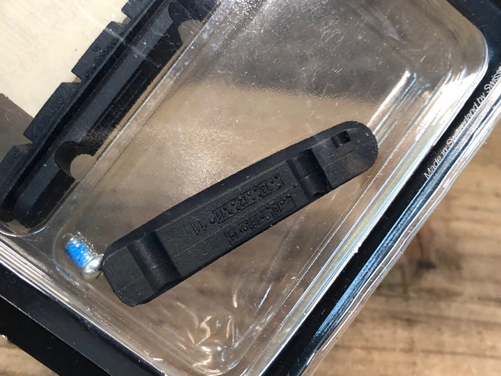 IO688 マビック MAVIC EXALITH ブレーキシュー 2個セット シマノ用