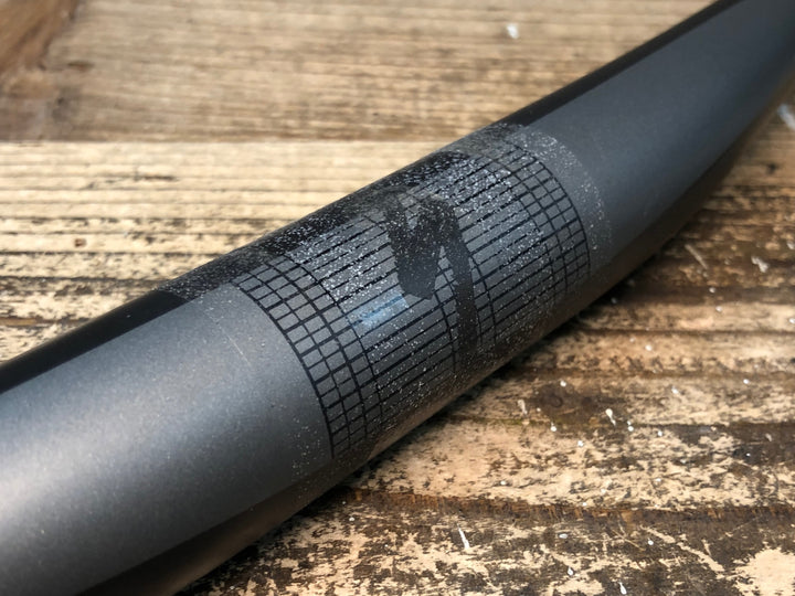 JA469 スペシャライズド SPECIALIZED S-WORKS CARBON MINI RISE HANDLEBAR ライザーバー 720mm ※カット加工あり