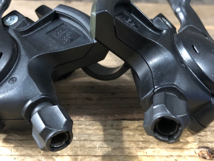 KM957 シマノ SHIMANO アルタス ALTUS SL-M2010 シフトレバー 2x9S ※左シフターボルト欠品