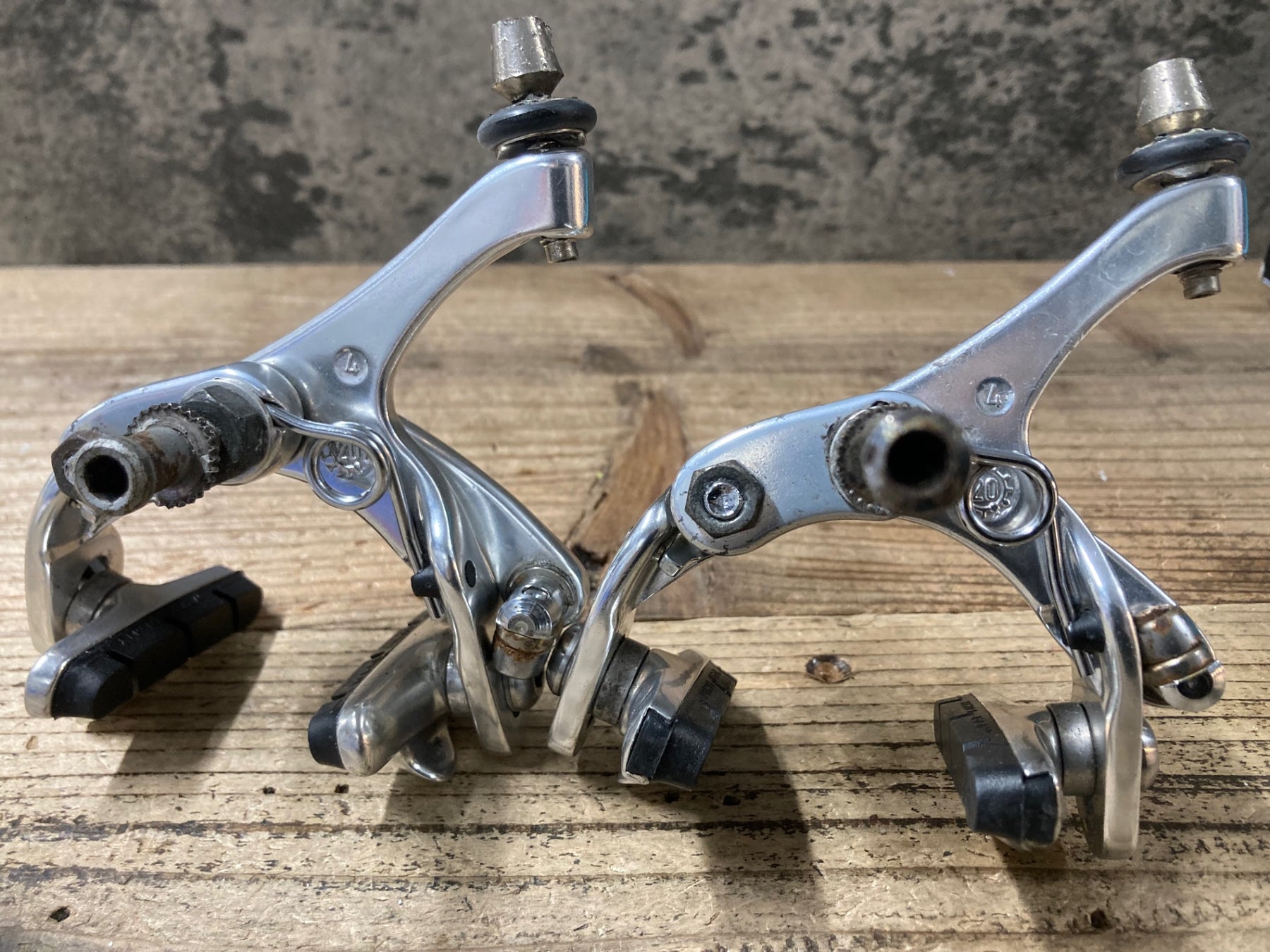 JS227 カンパニョーロ CAMPAGNOLO CHORUS スケルトン キャリパー
