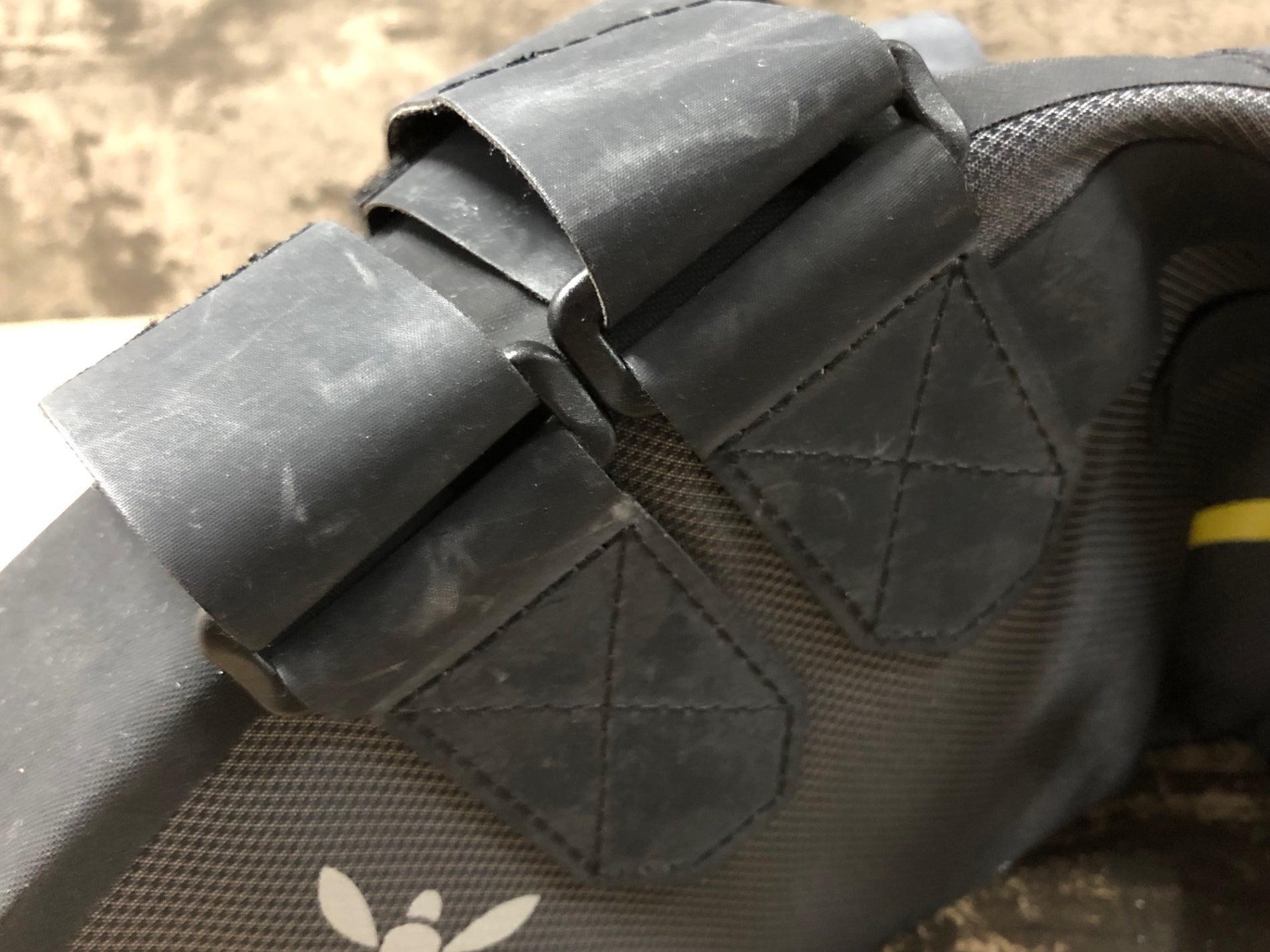 JZ626 アピデュラ APIDURA EXPEDITION SADDLE PACK サドルバッグ