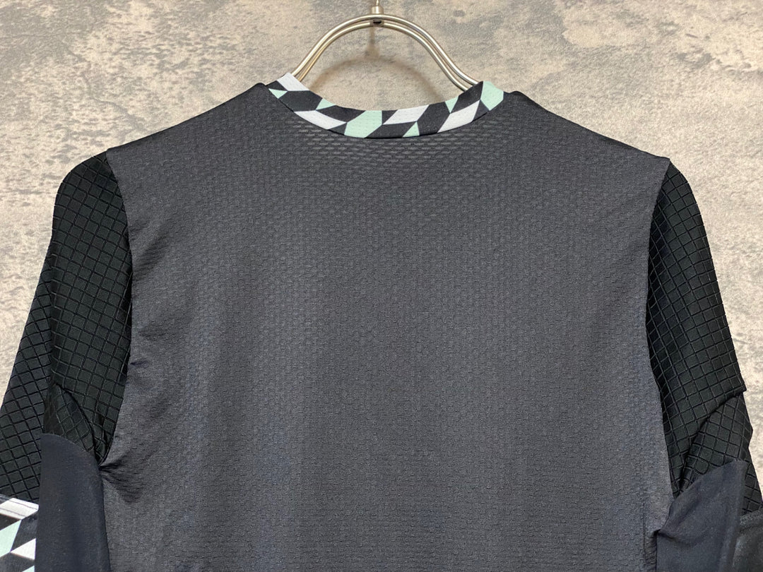 KL017 パールイズミ PEARL iZUMi RACE FIT 半袖 サイクルジャージ エアロスリーブ 黒 XL