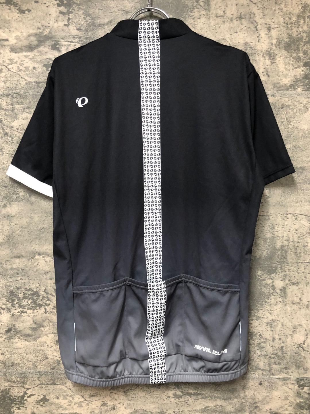JR983 パールイズミ PEARL iZUMi 半袖 サイクルジャージ 黒 グレー XL
