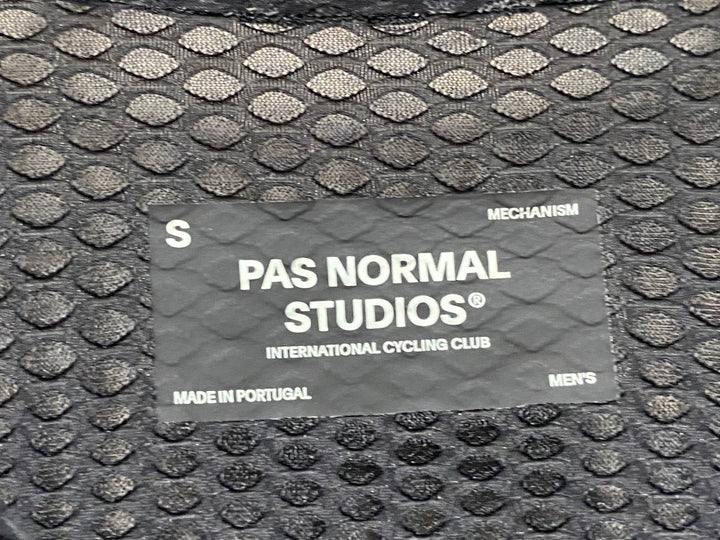 JP156 パスノーマルスタジオ PAS NORMAL STUDIOS メカニズム MECHANISM PRO ZIPLESS JERSEY 半袖 サイクルジャージ 黒 S