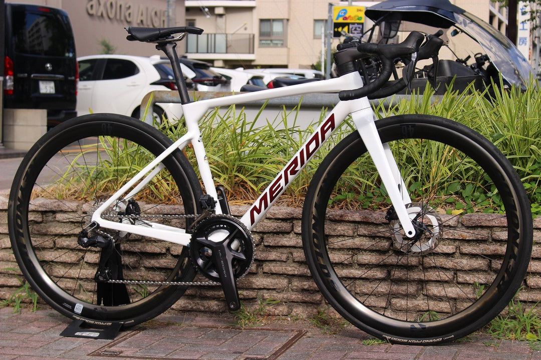 メリダ MERIDA スクルトゥーラ SCULTURA 8000 2025 XSサイズ アルテグラ R8170 DI2 12S カーボン ロードバイク 【名古屋店】